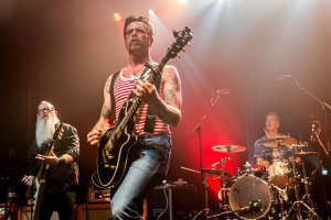 Eagles of Death Metal yeniden Paris'te
