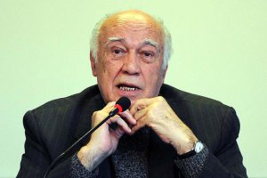 Gürbüz Azak için saygı gecesi