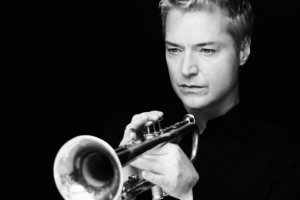 Ünlü Caz Trompetçisi Chris Botti izleyenleri mest etti