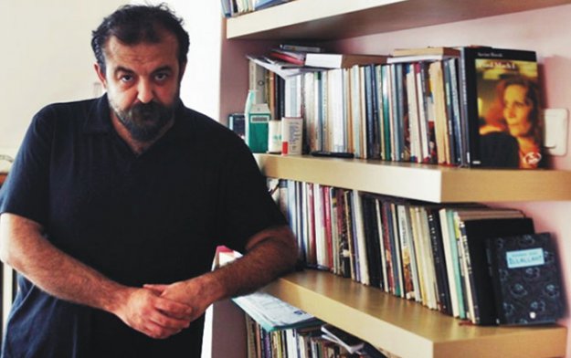 Murat Uyurkulak’ın yeni romanı ‘Merhume’ yayımlandı