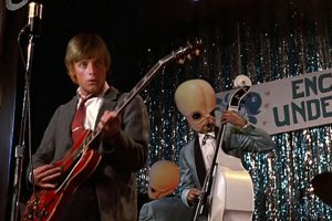 Geleceğe Dönüş ve Star Wars aynı film olsaydı...