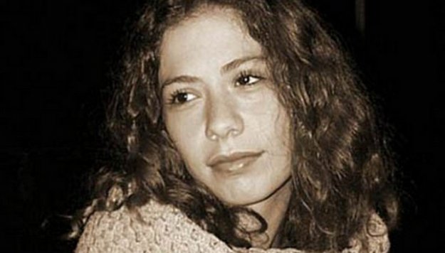 Baykal Saran Yılın Tiyatro Sanatçısı Ödülü...