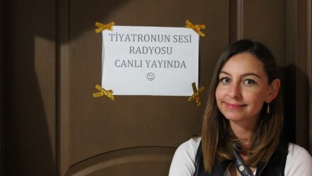 Tiyatronun Sesi Radyosu