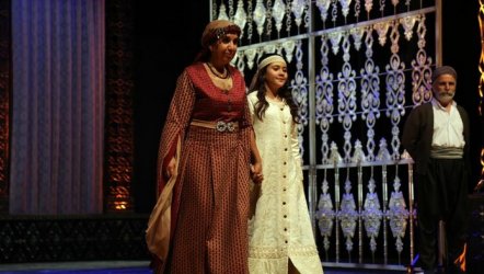 Büyük Oyun - İlk Darbe