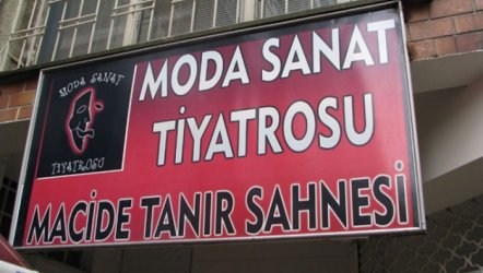 Moda Sanat Tiyatrosu Macide Tanır Sahnesi - Kadıköy