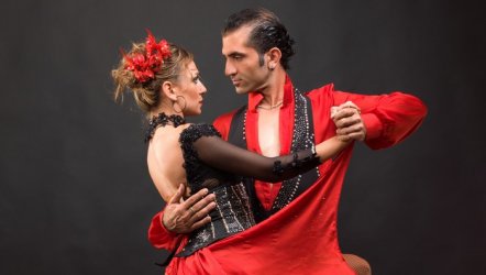 İkü'de Tango Rüzgarı