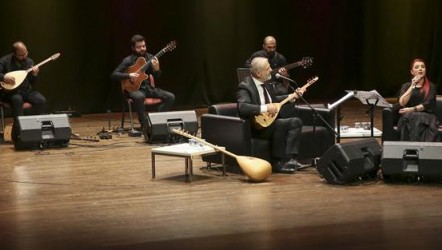 Dev Halk Ozanı Aşık Veysel Türküleriyle Küçükçekmece'de Anıldı 