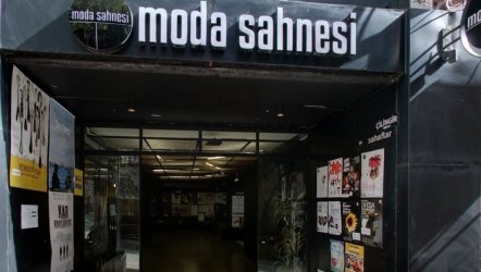 Moda Studyo Sahnesi - Kadıköy
