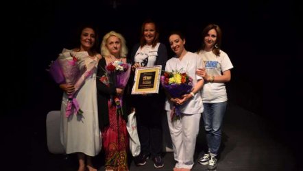 “KAPILAR” oyunu Ukrayna’daki Uluslararası Tiyatro Festival’inden Ödülle Döndü!