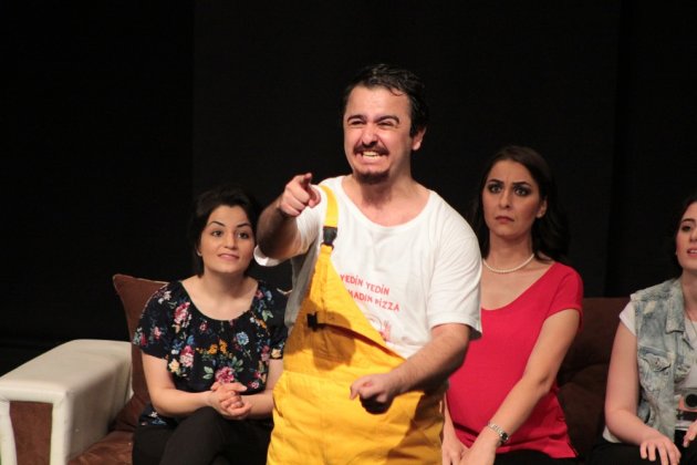 Siz de sahnede yerinizi alın