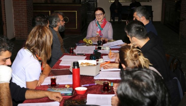 Largo Desaloto'nun provalarına başlandı
