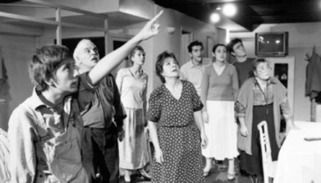 Bir Çöküşün Bildirisi (Tavşan Tavşan)