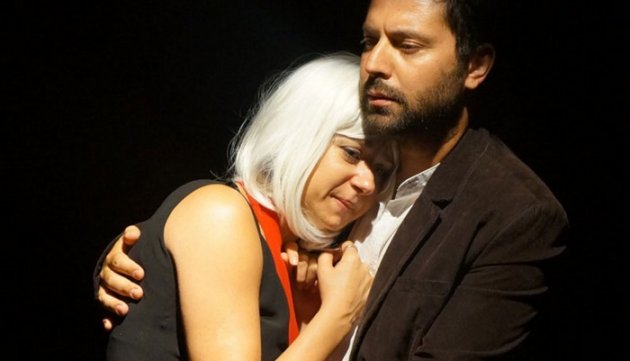 Aşk Köpekliktir 2013