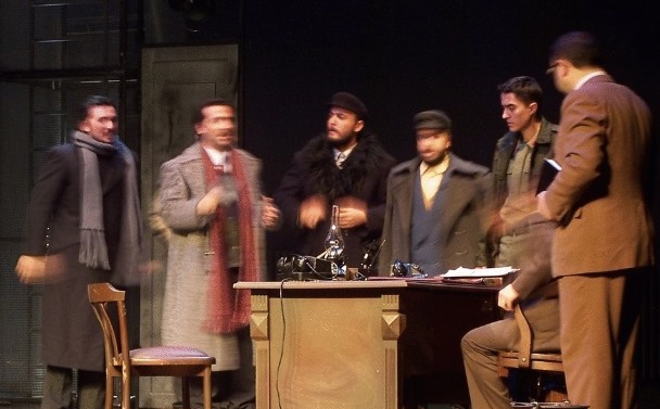 Buzlar Çözülmeden