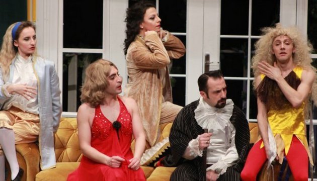 Başroldeki Kadınlar