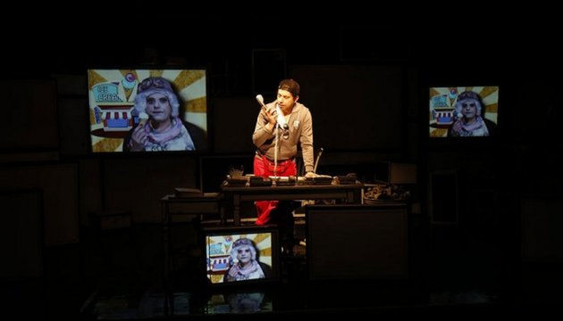 Tamamen Doluyuz