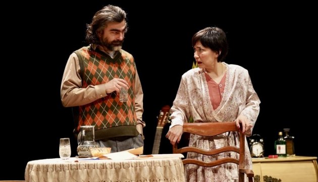 Orchestra Theatre'ın İkinci Oyunu Bir Terennüm  Gösterimlerine Devam Ediyor