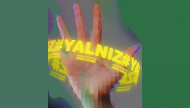 Yalnız
