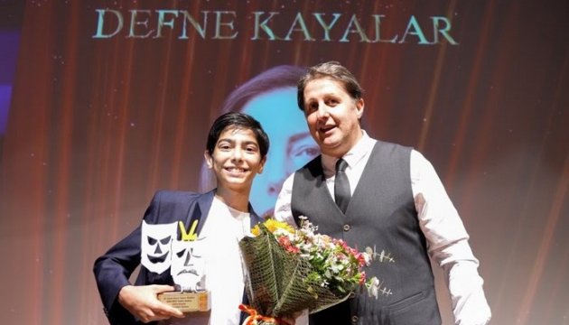 16. Savaş Dinçel Tiyatro Ödülleri Verildi. 