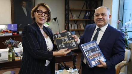 İstanbul Şehir Tiyatroları ile Azerbaycan Akademik Milli Dram Tiyatrosu Arasında Güçlü İş Birliği