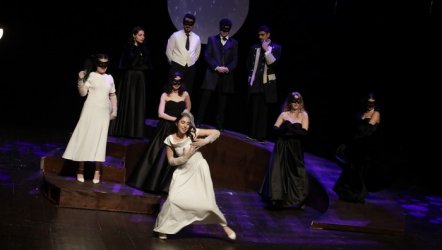 13. Liseler Arası Tiyatro Buluşması...