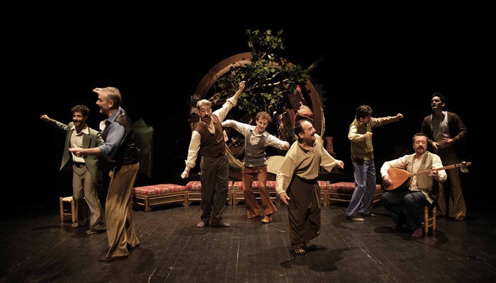 Misafir - İstanbul Devlet Tiyatrosu